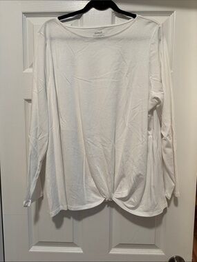 📌JJill 2X White Long-Sleeve Twist Front Top
